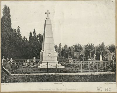 Monument du Mans (cimetière de l'Ouest). Monument aux morts français et allemands tombés au Mans en 1871, reproduction d'une photographie, [XIXe s.] (Archives départementales de la Sarthe, 4 Fi 168).